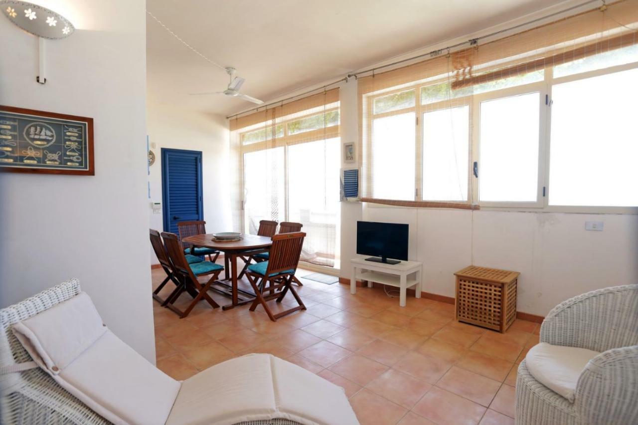 Balcone Sul Mediterraneo Punta Secca Kültér fotó